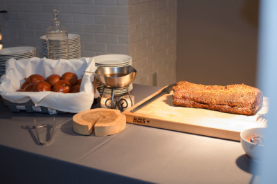 Freshly baked bread with tomato dip